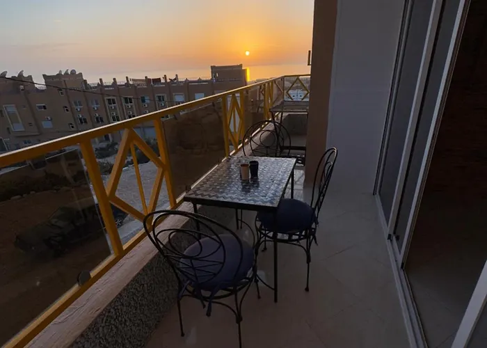 Golden Sands Appartment